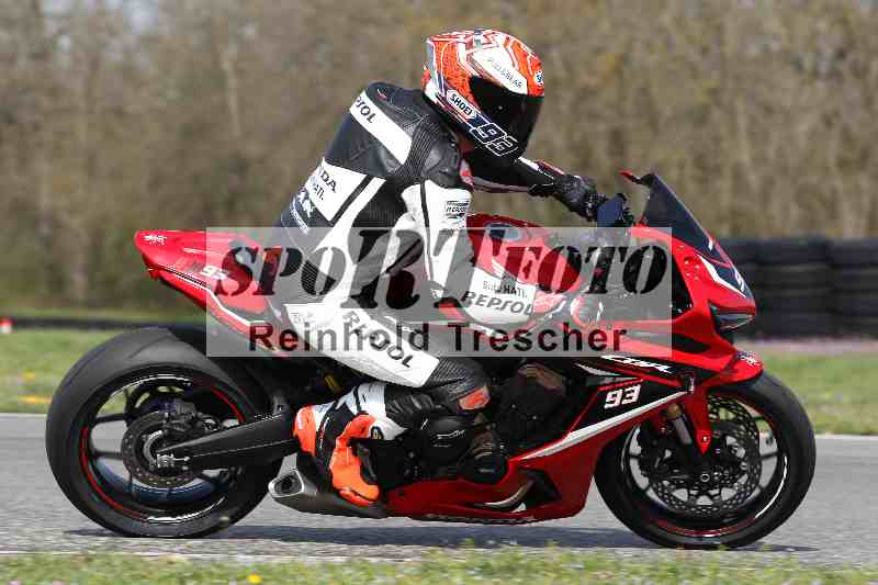 /Archiv-2023/06 10.04.2023 Moto Club Anneau du Rhin/Blanc-Novice/93